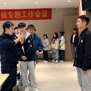 點贊！派出所把“零跑腿”送到生產(chǎn)線